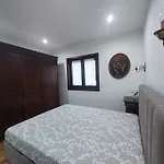 Casa Mucha - Res Do Chao E Andar