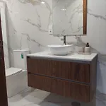 Casa Mucha - Res Do Chao E Andar Arco de Baulhe