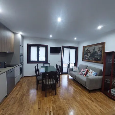 بيت للعطل Casa Mucha - Res Do Chao E Andar