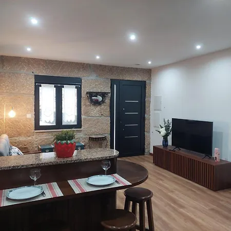 بيت للعطل Casa Mucha - Res Do Chao E Andar *