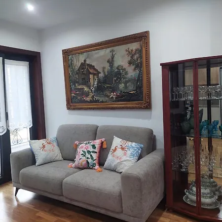 Casa Mucha - Res Do Chao E Andar *