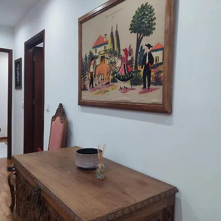 Casa Mucha - Res Do Chao E Andar بيت للعطل