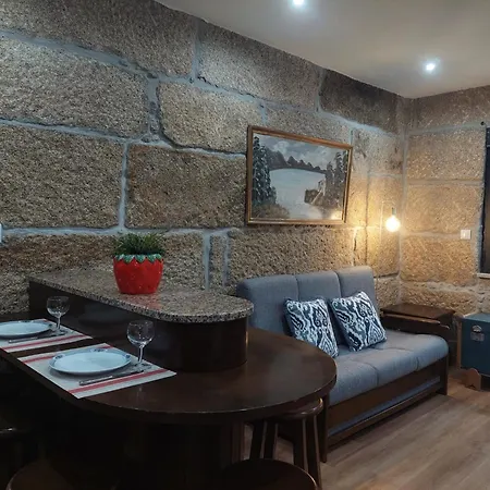 بيت للعطل Casa Mucha - Res Do Chao E Andar *