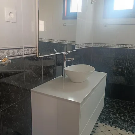 بيت للعطل Casa Mucha - Res Do Chao E Andar