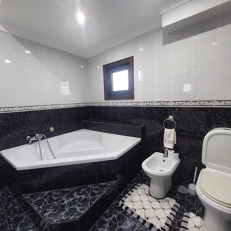 Casa Mucha - Res Do Chao E Andar *