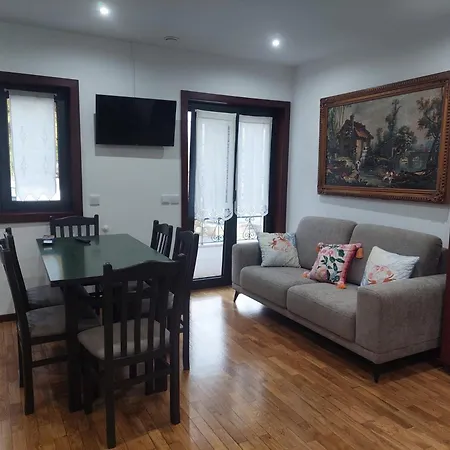 Casa Mucha - Res Do Chao E Andar