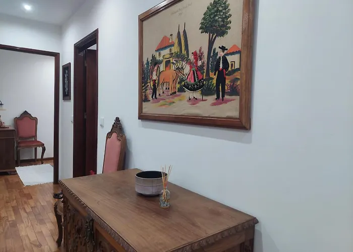 Casa Mucha - Res Do Chao E Andar Nyaraló