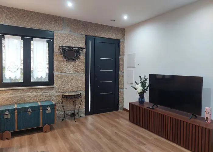 Casa Mucha - Res Do Chao E Andar