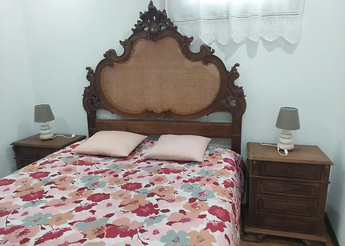 펜션 Casa Mucha - Res Do Chao E Andar *