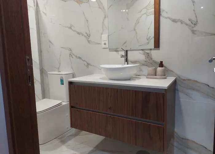 Casa Mucha - Res Do Chao E Andar Arco de Baulhe